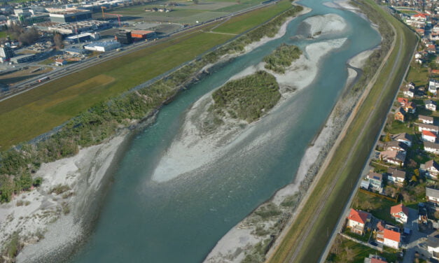 Projekt Rhesi im Rheinmodell zum ersten Mal erlebbar